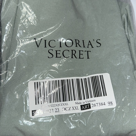 - New
PINK
NO-SHOW BOYSHORT PANTY pistachio green - Picture 4 of 5